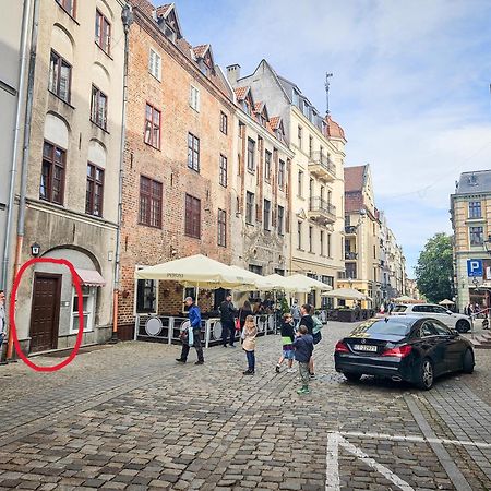 Butik Apartamenty Old Town Torun - Parking Exterior foto