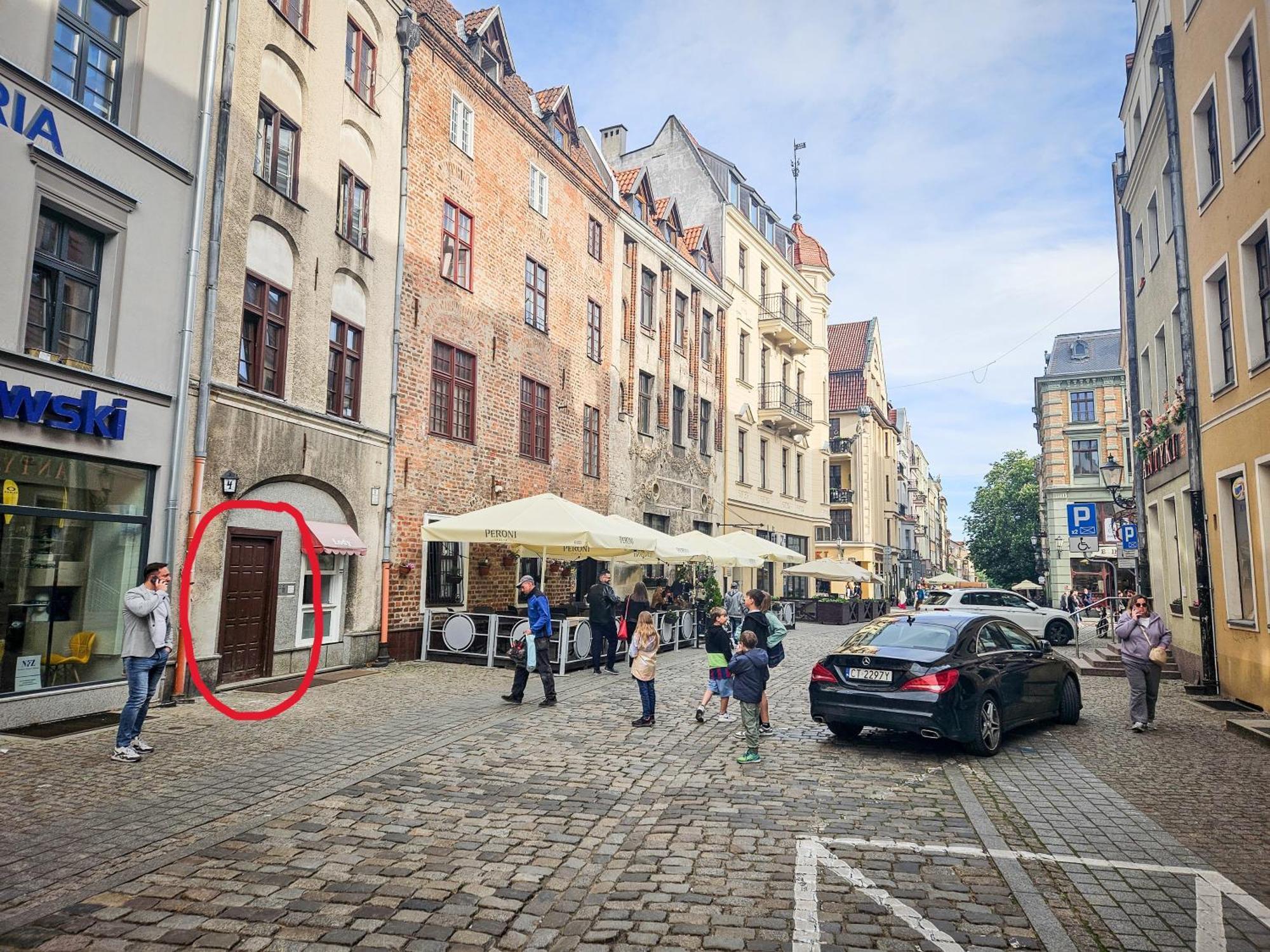 Butik Apartamenty Old Town Torun - Parking Exterior foto